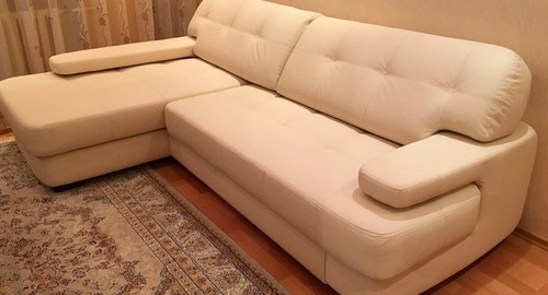 Обивка углового дивана.  Проспект Мира 